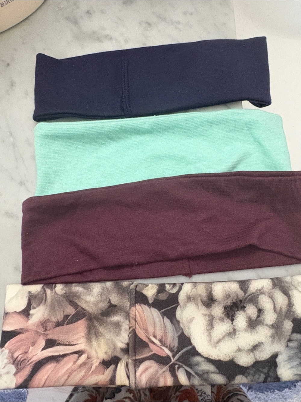 Workout 4-Pack women's headbands in Burgundy, Mint, Navy & Floral